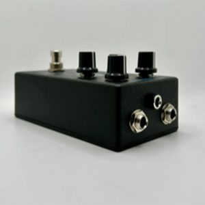 Alternative view of Humanoid HFX002 Apparition - High Gain Turbo Distortion